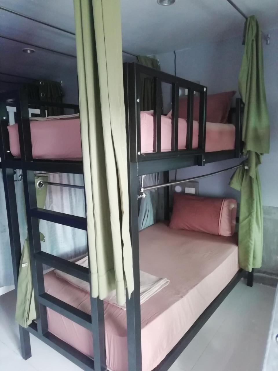 Neverland Dorm ピピ島 エクステリア 写真